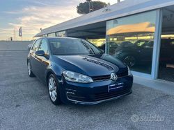 Blu Usata 2013 VW Golf VII Highline Tre volumi | 9900 € (Ottimo prezzo)