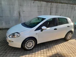 Usata 2015 Fiat Punto Due volumi | 4700 € (Buon prezzo)