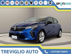 Blu / metallizzato Usata 2024 Renault Clio V Evolution Tre volumi | 15.450 € (Buon prezzo)