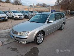 Grigio Usata 2004 Ford Mondeo Ghia Station wagon | 1900 € (Cara)