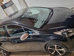 Nero Usata 2015 Peugeot 208 Allure Due volumi | 8000 € (Buon prezzo)