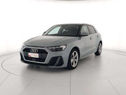 Grigio freccia perla nero mito Usata 2024 Audi A1 Sportback S-Line Due volumi | 27.900 € (Buon prezzo)