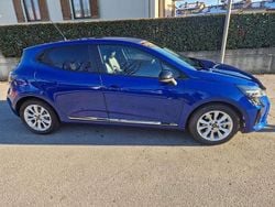 Usata 2024 Renault Clio V Techno Tre volumi | 16.500 € (Buon prezzo)