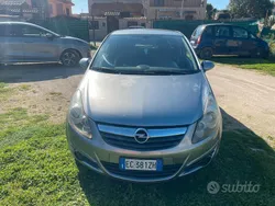 Usata 2009 Opel Corsa Coupé | 1500 € (Buon prezzo)