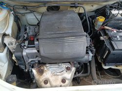 Bianco Usata 2008 Fiat Punto Due volumi | 1700 €