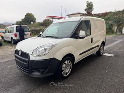 Bianco Usata 2012 Fiat Doblò Monovolume | 7400 € (Buon prezzo)