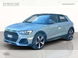 Grigio freccia perla grigio ma Usata 2023 Audi A1 Ambiente Due volumi | 23.900 € (Buon prezzo)