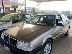 Bronzo Usata 1987 Lancia Thema Tre volumi | 2300 €