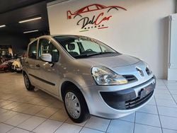 Argento Usata 2009 Renault Modus Dynamique Monovolume | 3990 € (Buon prezzo)