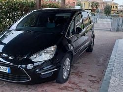 Nero Usata 2012 Ford S-MAX Titanium Monovolume | 6000 € (Buon prezzo)