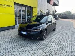 Nero Nuova 2025 Opel Corsa Due volumi | 20.500 € (Buon prezzo)