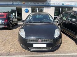 Nero Usata 2009 Fiat Grande Punto Emotion Due volumi | 3500 € (Cara)