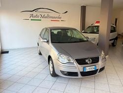 Grigio Usata 2007 VW Polo Trendline Tre volumi | 3900 € (Buon prezzo)
