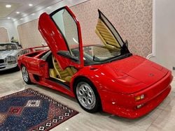 Rosso Usata 1993 Lamborghini Diablo Coupé | 315.000 €