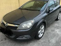 Usata 2008 Opel Astra GTC Coupé | 2500 € (Cara)