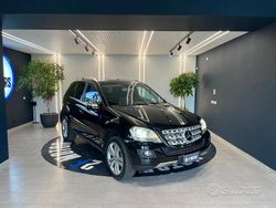 Nero Usata 2009 Mercedes ML320 SUV | 9900 € (Buon prezzo)