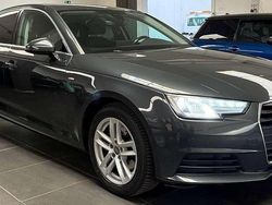 Grigio Usata 2017 Audi A4 Business Tre volumi | 18.500 € (Molto cara)
