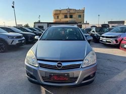 Grigio(met.) Usata 2008 Opel Astra Cosmo Tre volumi | 2900 € (Buon prezzo)