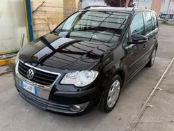 Nero Usata 2010 VW Touran Trendline Monovolume | 4490 € (Ottimo prezzo)