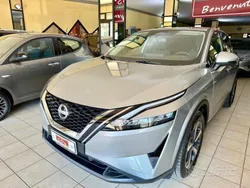 Grigio Usata 2023 Nissan Qashqai N-Connecta SUV | 26.900 € (Buon prezzo)