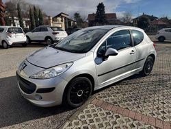 Usata 2008 Peugeot 207 Tre volumi | 2500 € (Ottimo prezzo)