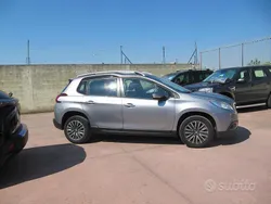 Grigio Usata 2016 Peugeot 2008 Active SUV | 9000 € (Buon prezzo)