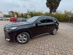 Nero Usata 2024 BMW iX1 Comfort Edition SUV | 33.699 € (Buon prezzo)