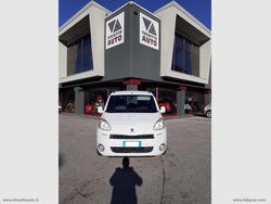 Bianco Usata 2012 Peugeot Partner Tepee Active Monovolume | 6500 € (Buon prezzo)
