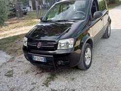 Usata 2012 Fiat Panda Trekking Due volumi | 7000 € (Cara)