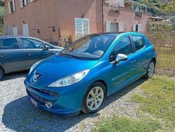 Blu Usata 2007 Peugeot 207 Tre volumi | 3990 € (Molto cara)