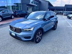 Azzurro Usata 2020 Volvo XC40 R-Design SUV | 29.900 € (Cara)