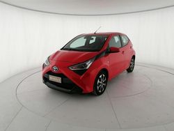 Rosso Usata 2021 Toyota Aygo Due volumi | 13.900 € (Cara)