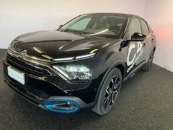 Nero Usata 2022 Citroën e-C4 Shine Due volumi | 29.000 € (Molto cara)
