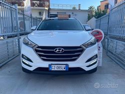 Bianco Usata 2016 Hyundai Tucson Comfort SUV | 11.990 € (Buon prezzo)