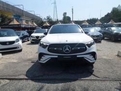 Bianco Nuova 2025 Mercedes 220 Advanced Coupé | 79.900 € (Molto cara)