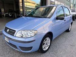 Blu/azzurro Usata 2004 Fiat Punto Dynamic Due volumi | 2200 € (Buon prezzo)