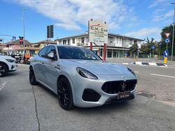 Argento Usata 2022 Maserati Grecale SUV | 56.500 € (Ottimo prezzo)