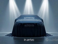 Blu Usata 2024 Citroën C4 PureTech Tre volumi | 16.990 € (Ottimo prezzo)