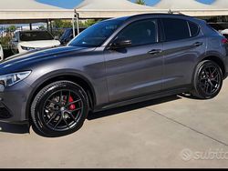 Grigio Usata 2019 Alfa Romeo Stelvio SUV | 26.000 € (Buon prezzo)