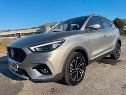 Grigio Usata 2024 MG ZS Luxury Tre volumi | 16.500 € (Cara)