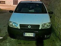 Usata 2007 Fiat Punto Tre volumi | 700 € (Super prezzo)