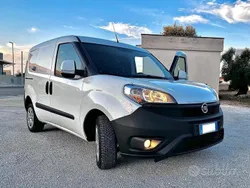 Usata 2016 Fiat Doblò Monovolume | 6490 € (Buon prezzo)