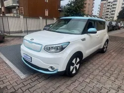 Bianco Usata 2015 Kia Soul EV SUV | 8200 €