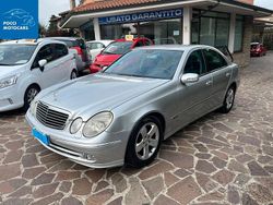 Grigio Usata 2003 Mercedes E270 Elegance Tre volumi | 4000 € (Molto cara)