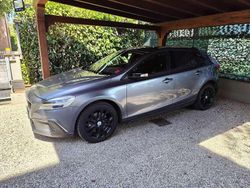 Grigio Usata 2016 Volvo V40 CC Kinetic Station wagon | 8900 € (Buon prezzo)