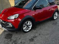 Rosso Usata 2016 Opel Adam Rocks Rocks Due volumi | 8000 € (Buon prezzo)