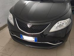Nero Usata 2017 Lancia Ypsilon Due volumi | 10.000 €