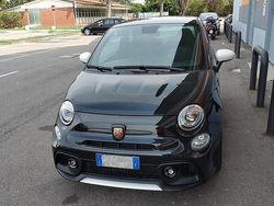 Nero Usata 2021 Abarth 695 Esseesse Due volumi | 28.000 € (Buon prezzo)