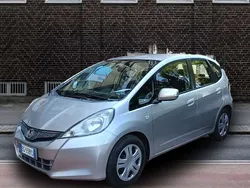 Grigio Usata 2011 Honda Jazz S Due volumi | 6800 € (Molto cara)