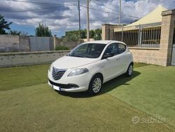Bianco Usata 2012 Lancia Ypsilon Gold Due volumi | 6200 € (Buon prezzo)